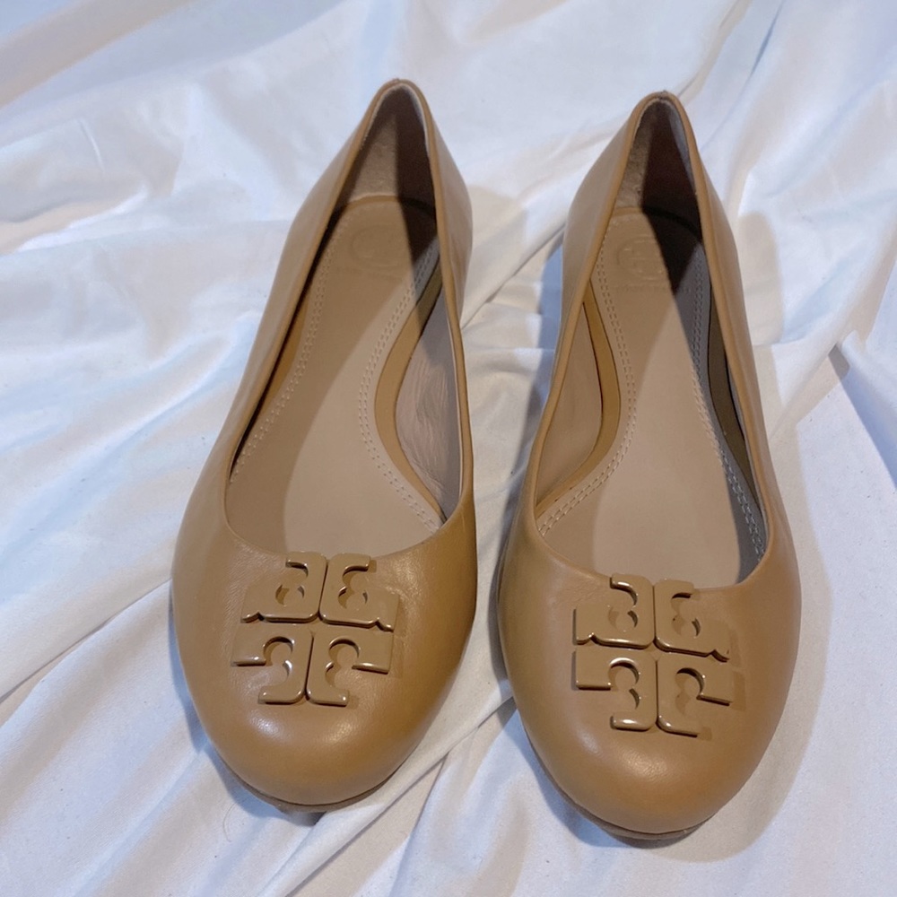 Tory Burch nwt shoes size 8